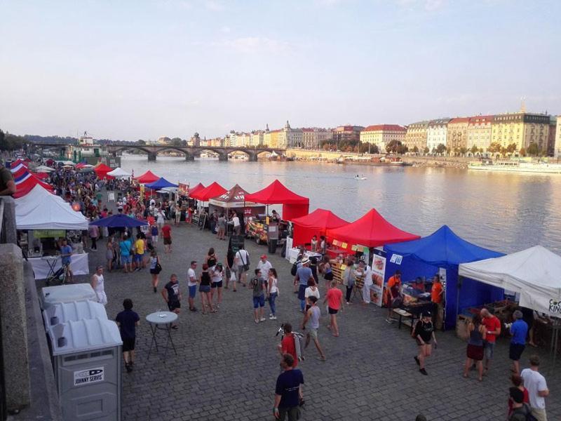 Rooms In Prague-Big+Comfy Exterior foto